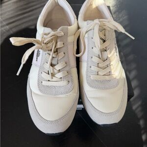 Coach Raelyn Runner Size 10